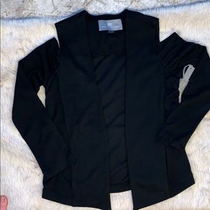 Tart Collections Cold Shoulder Vest - Size Small